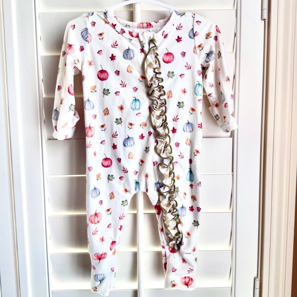 Charlie's Project Kids‎ Fall Romper 0–3M Pumpkins and Ruffles